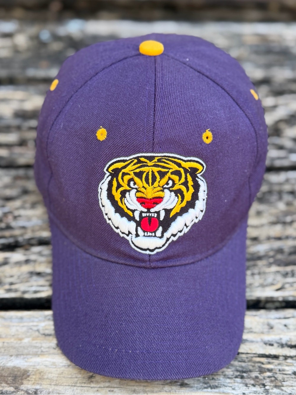 Vintage 90’s Zephyr LSU Tigers Size 7 1/2 Fitted Wool Blend Baseball Cap Z Hat